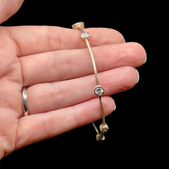 Brushed gold / silver bangle bracelet - Picture 3 of 4